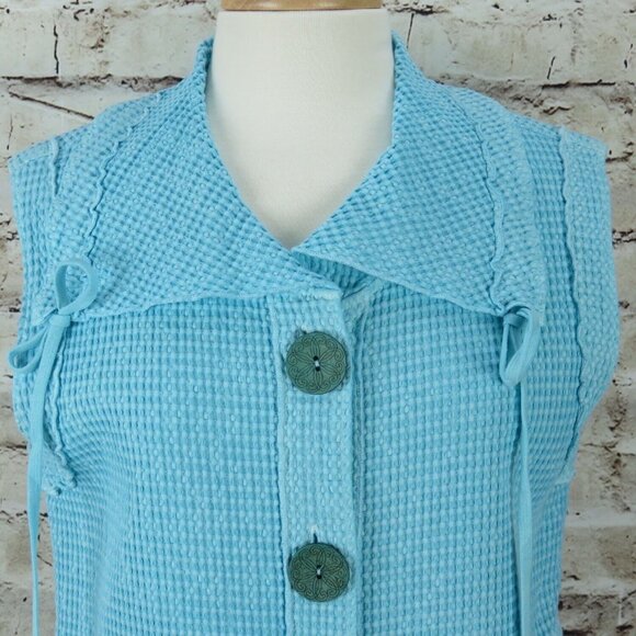 Focus Tunic Top Womens Size Medium Puckered Buttons Blue Soft Vest - Picture 3 of 10